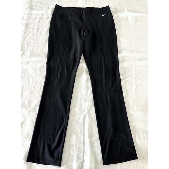 Nike Straight Black Legging - Picture 1 of 7